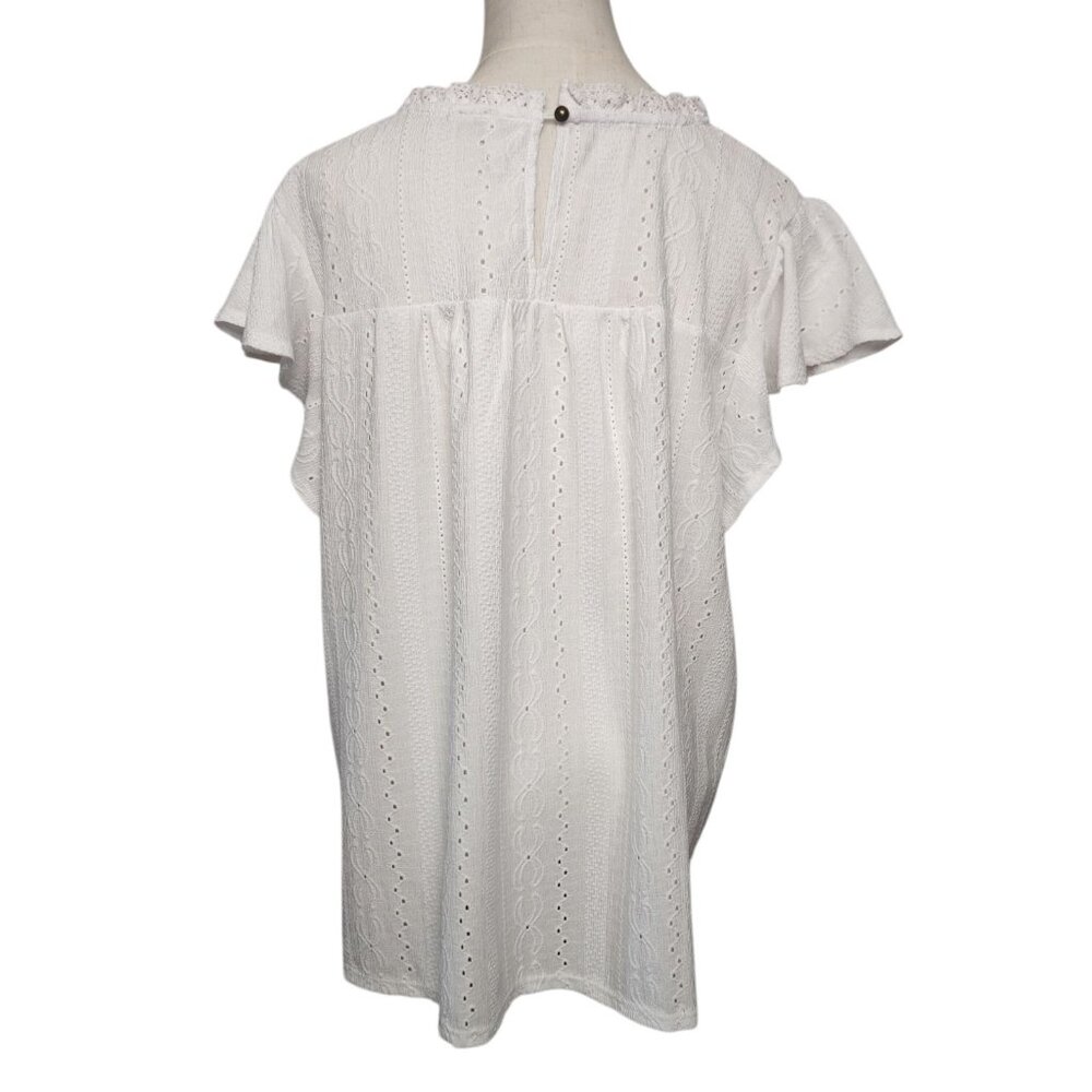 Cato Size XL Blouse Short Flutter Sleeve Eyelet Crochet White Cottage Coastal - Picture 4 of 8